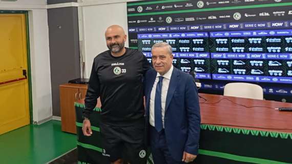 Bergossi: "Giusto rinforzare un gruppo già confermato. Avellino ora è una società seria e ambita"