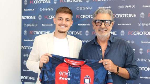 Colpo Crotone, arriva Felippe dal Giugliano. Il Catania si rinforza con Rocca