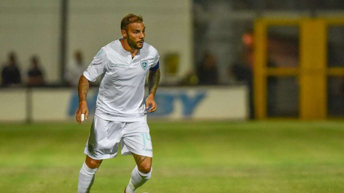 Un ex difensore dell'Avellino si ritira ed entra nello staff tecnico della Primavera del Cagliari