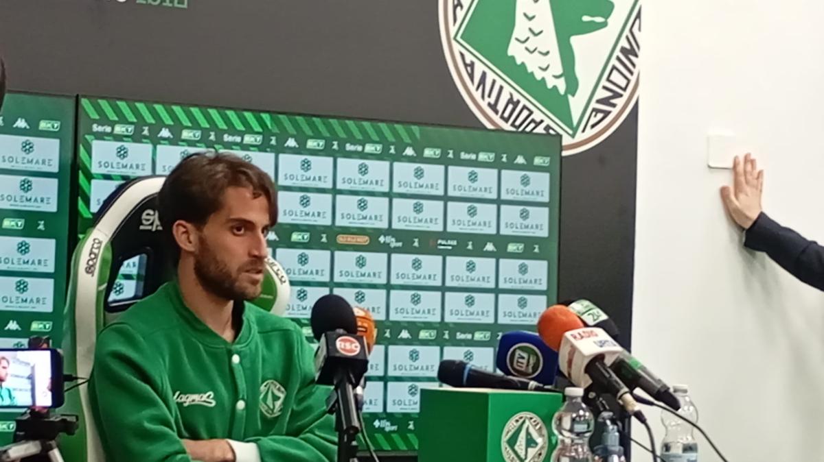 Palmiero: "In serie B ogni punto pesa. Ci tenevamo a vincere. Siamo consapevoli del momento". Sulle condizioni...