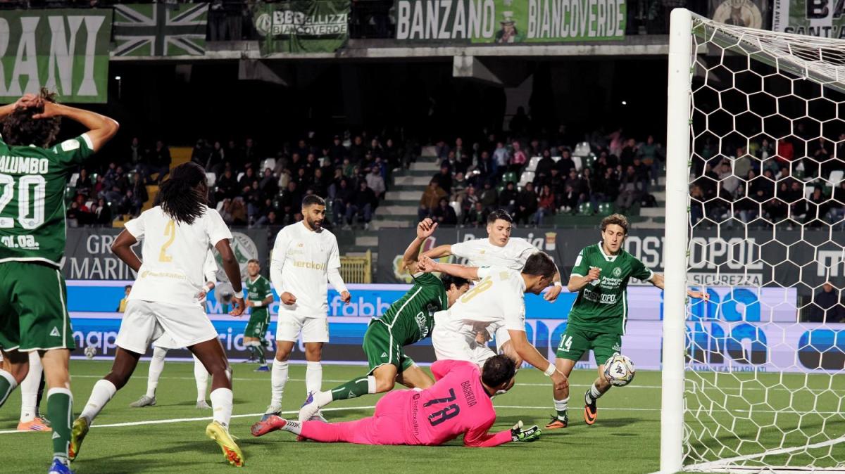Playoff, l'AI non dà speranze all'Avellino: ecco chi va in Serie A