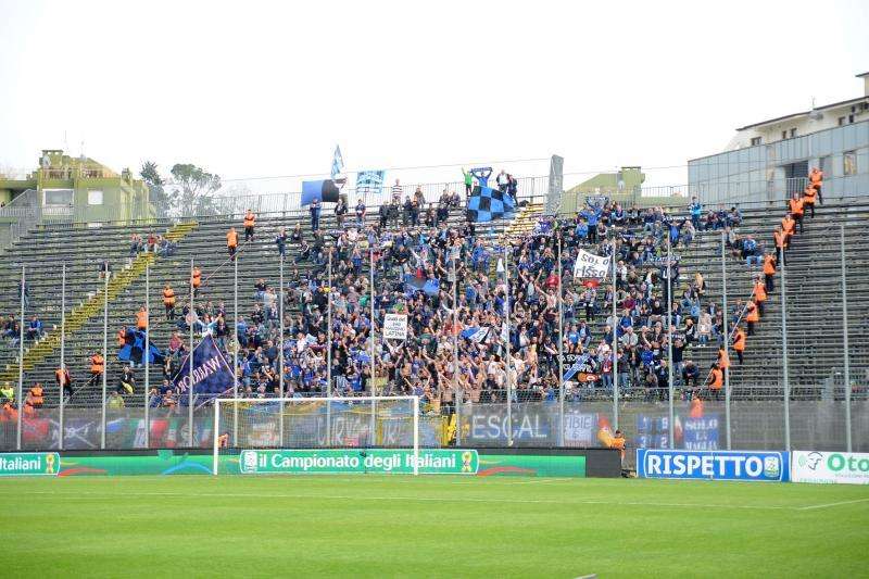 Saranno tanti i tifosi del Latina al "Partenio-Lombardi"