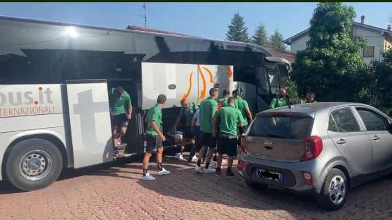 FOTO - L'Avellino è arrivato a Palena: da domani allenamenti allo stadio Angeli