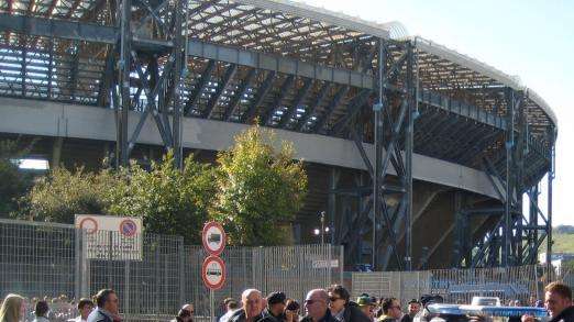 Sky  - Aggressione all'auto del presidente del Verona