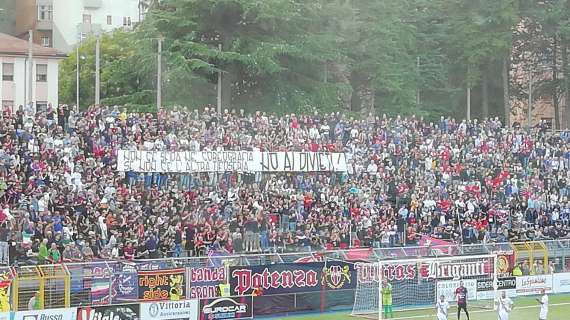 Lega Pro, panchine roventi nel girone C: il Potenza non ha scelto, un allenatore rischia grosso