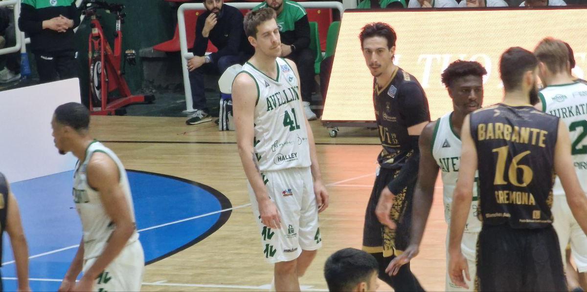 Unicusano Avellino Basket di nuovo in campo: domani c'è Cento