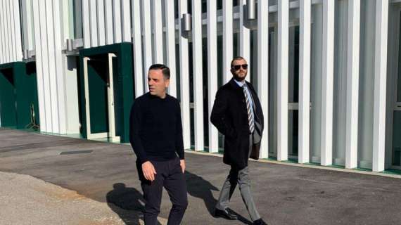 La NON risposta di Izzo alla domanda sugli stipendi: il colpo di grazia in una giornata imbarazzante