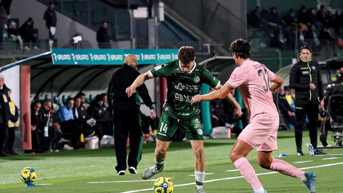 LIVE - Empoli-Avellino 0-0: 44', l'Empoli chiude in attacco