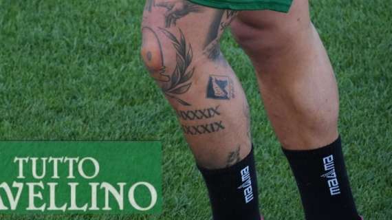 FOTO - Il lupo tatuato addosso: la scelta d'amore di Cagnano 