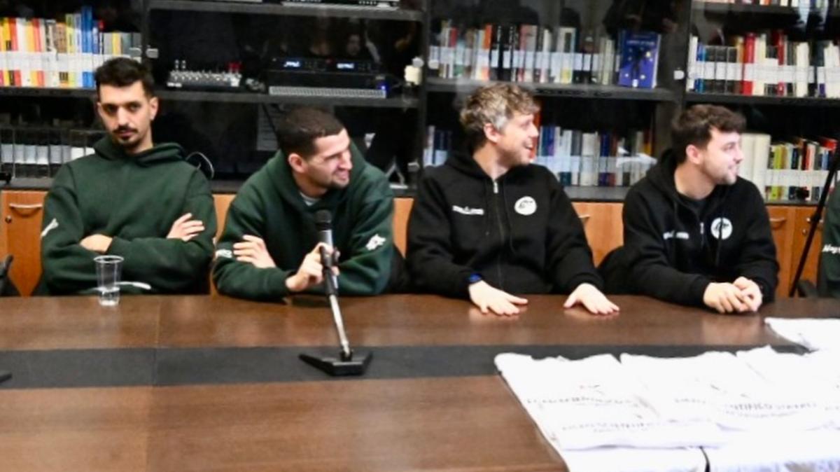 L'Unicusano Avellino Basket a scuola: grande entusiasmo al Liceo Scientifico Mancini