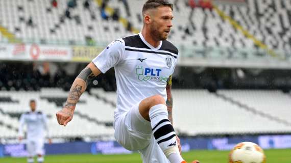 Caturano: "Il mio gol più bello all'Avellino con la maglia della Paganese"
