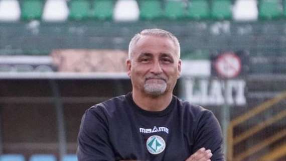 Riccio: "Il Foggia ha fatto pochissimo per vincere. Sconfitta inaspettata. Ora testa bassa, c'è tempo per recuperare"