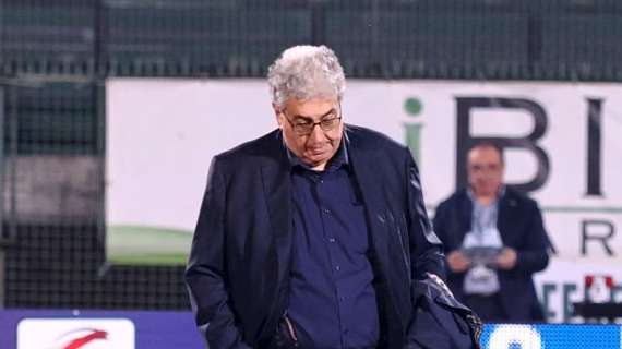 Perinetti: "Non sono abituato a stare fermo, intanto aspetto. Patierno grande attaccante"