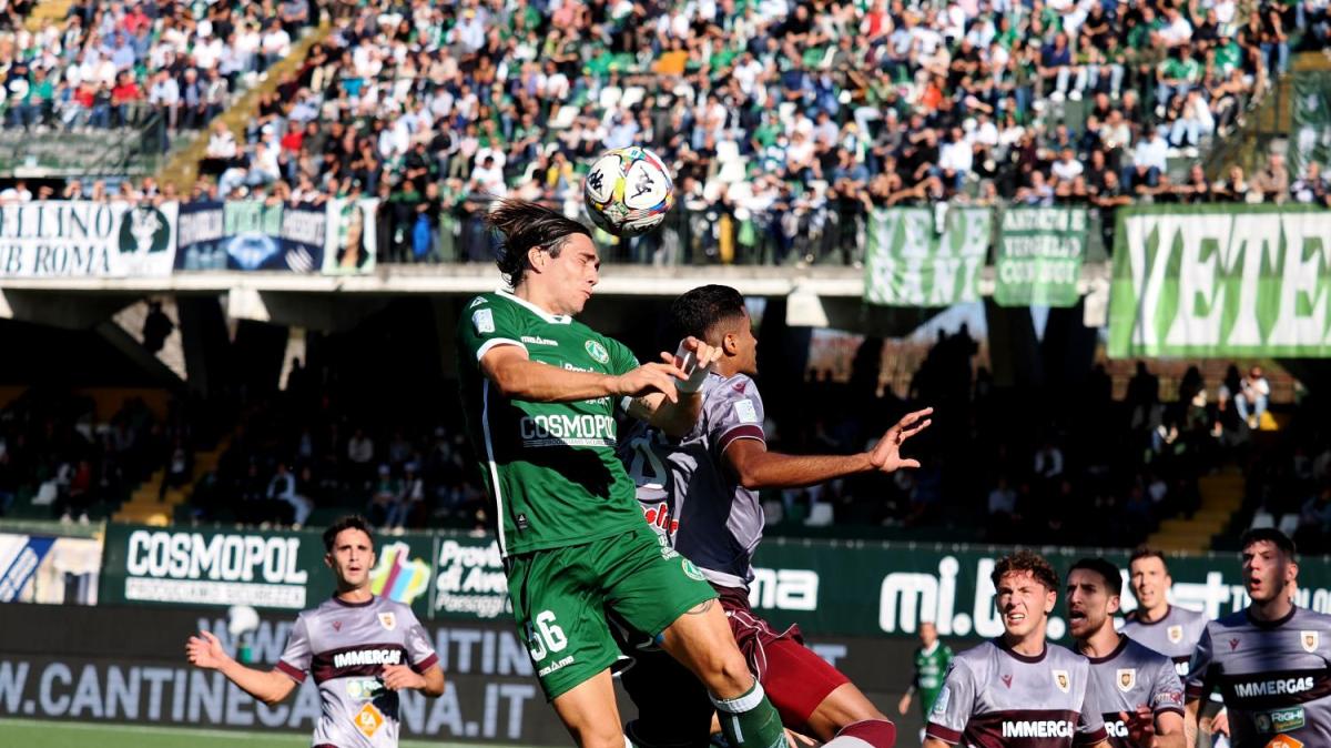 Empoli-Avellino 0-0, fine primo tempo: lupi timidi, l'Empoli fa la partita