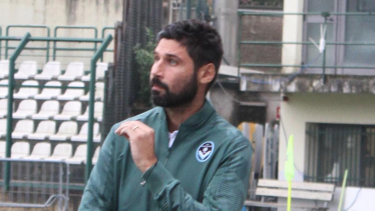 Chiappella (all. Virtus Entella): "Nel primo tempo avevo l'impressione che potessimo sbloccarla noi. L'uno-due dell'Avellino ci ha tolto certezze"