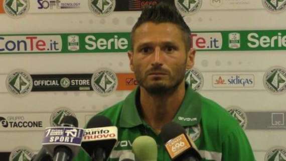 Un ex difensore dell'Avellino annuncia l'addio al calcio giocato