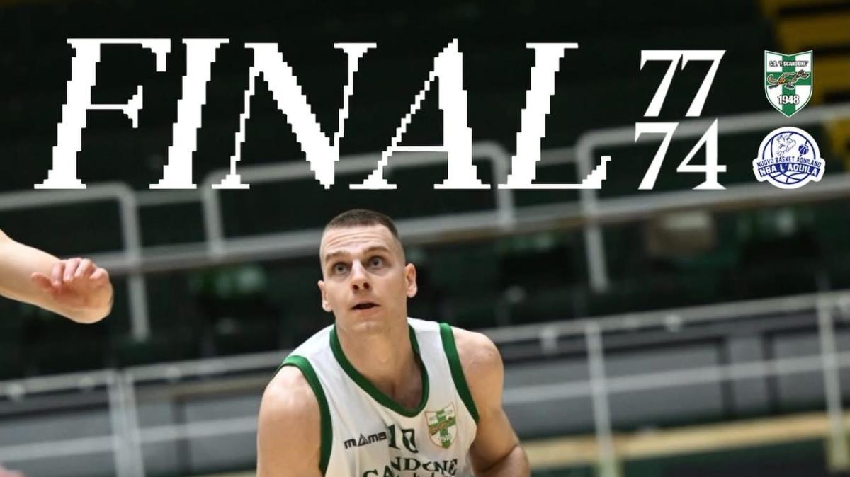 La Scandone all’ultimo respiro piega L’Aquila. Ora testa ai playoff