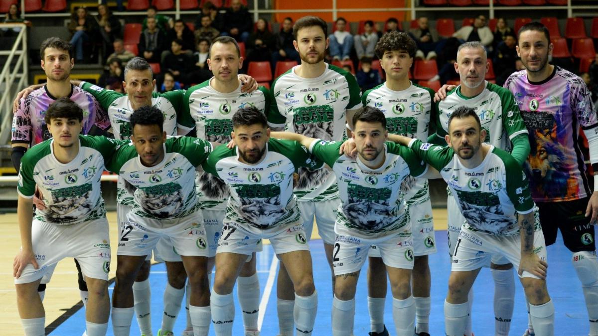 La Sandro Abate fa festa nel derby: 7-5 al Napoli al Pala Del Mauro