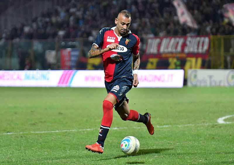 Castaldo-Casertana, mancato accordo. Il calciatore resta ai Falchetti