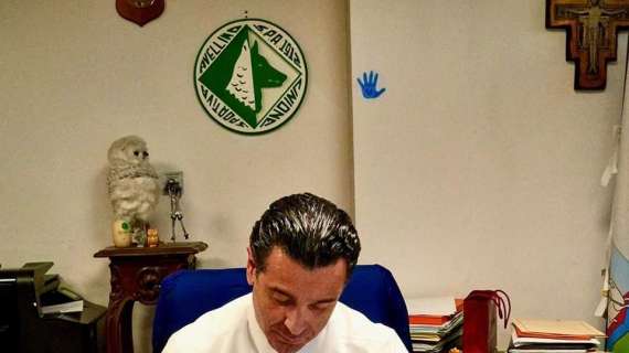 Avellino, il sindaco Festa firma la concessione d'uso del Partenio-Lombardi per l'iscrizione al prossimo campionato