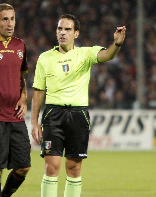 La moviola di Frosinone-Avellino: Mazzotta è in fuorigioco sul gol, c'è rigore su Dionisi