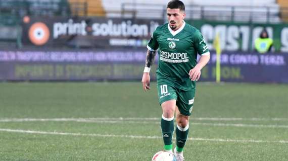 TS - "Avellino ko a Frosinone". L'unico sufficiente è Russo 