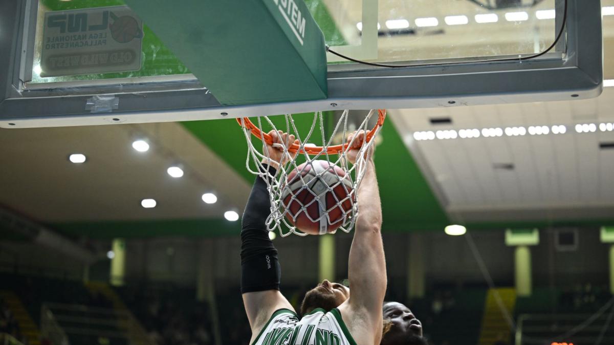 L'Unicusano Avellino Basket ospita la Fortitudo: al DelMauro è big match