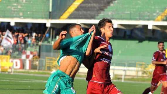 TuttoAv Award - Con la Reggina vince Charpentier e volta in vetta