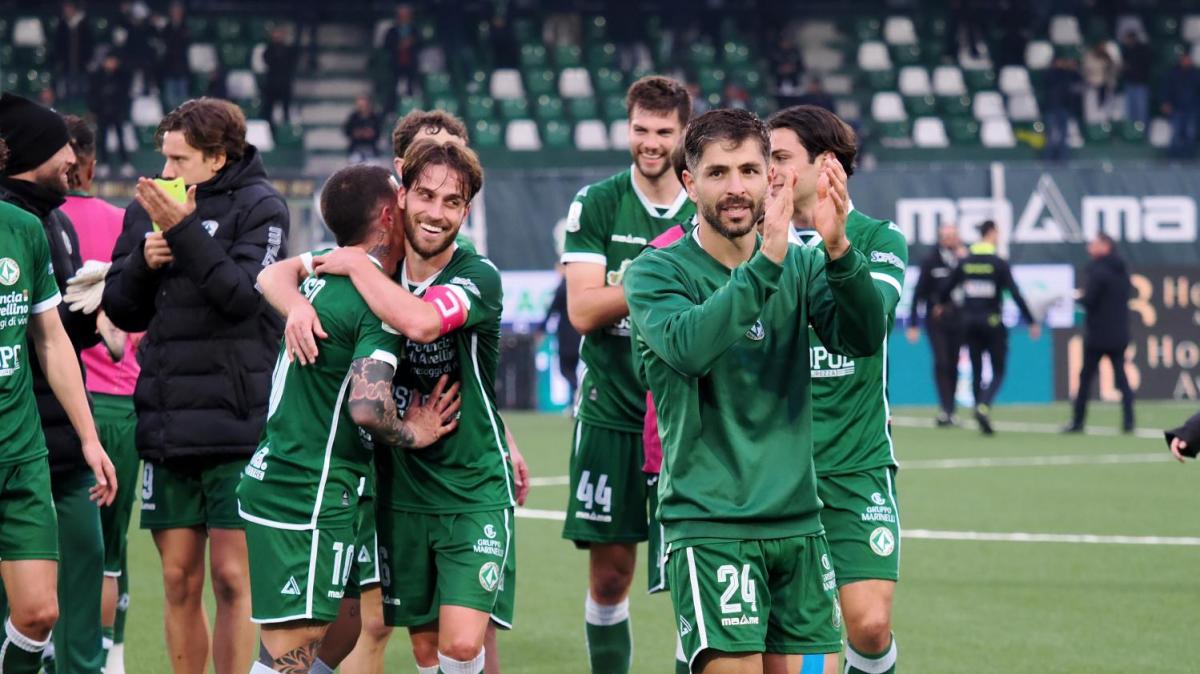 Avellino, Ballardini convoca 24 calciatori per il Sudtirol: gli assenti - Notizia Avellino Calcio
