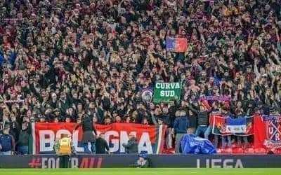 Bologna e Avellino, legame sempre più forte tra le due tifoserie: Curva Sud a Liverpool