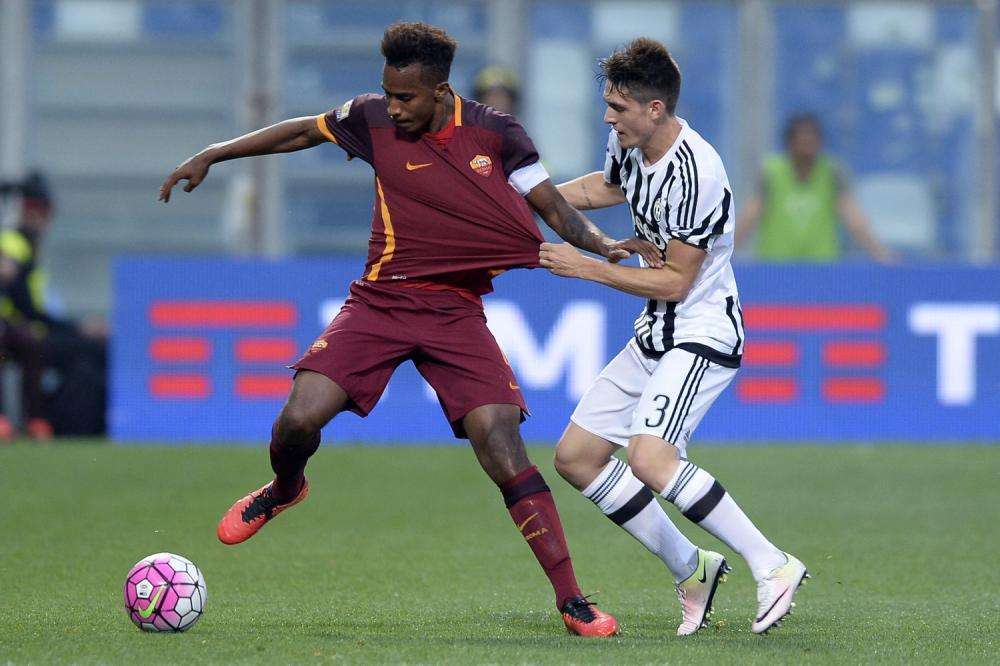 Mercato - Si continua a lavorare per due elementi in difesa