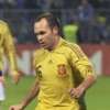 Spagna, Iniesta migliora