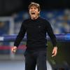 Napoli in crisi. E su Conte spunta l'hashtag a sorpresa