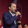 Weekend di passione. Bari, che fai? Mister, budget, rosa: i tre nodi da sciogliere