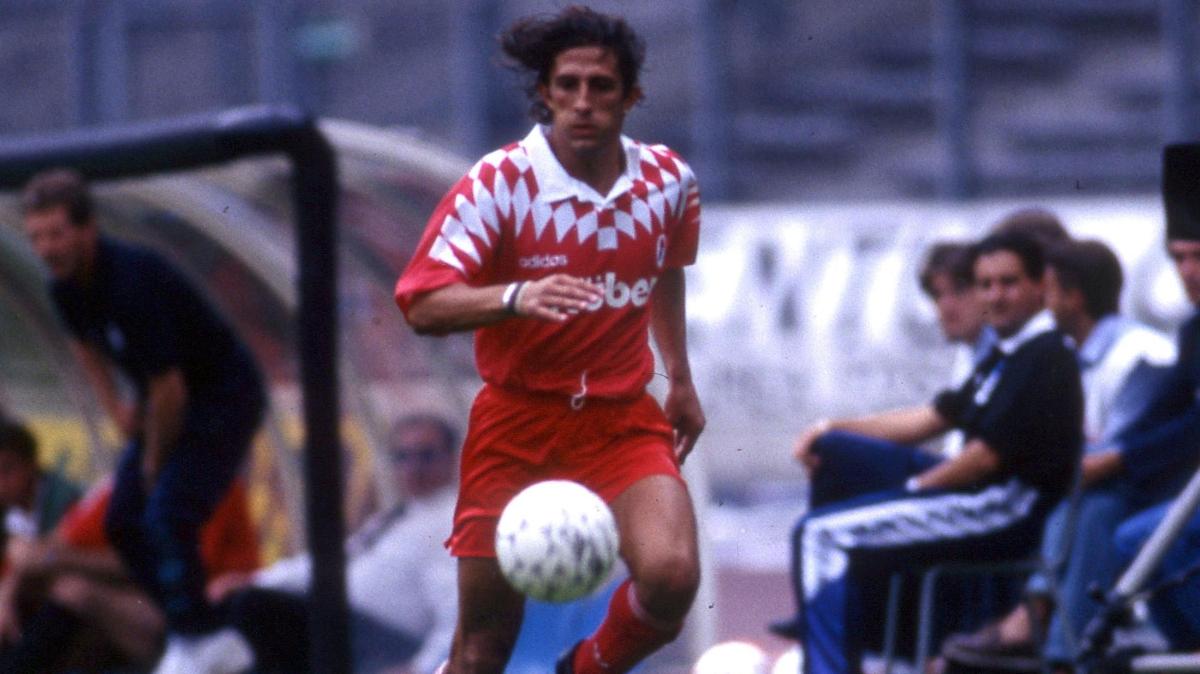 VIDEO - Addio Protti: il ricordo dei tifosi baresi