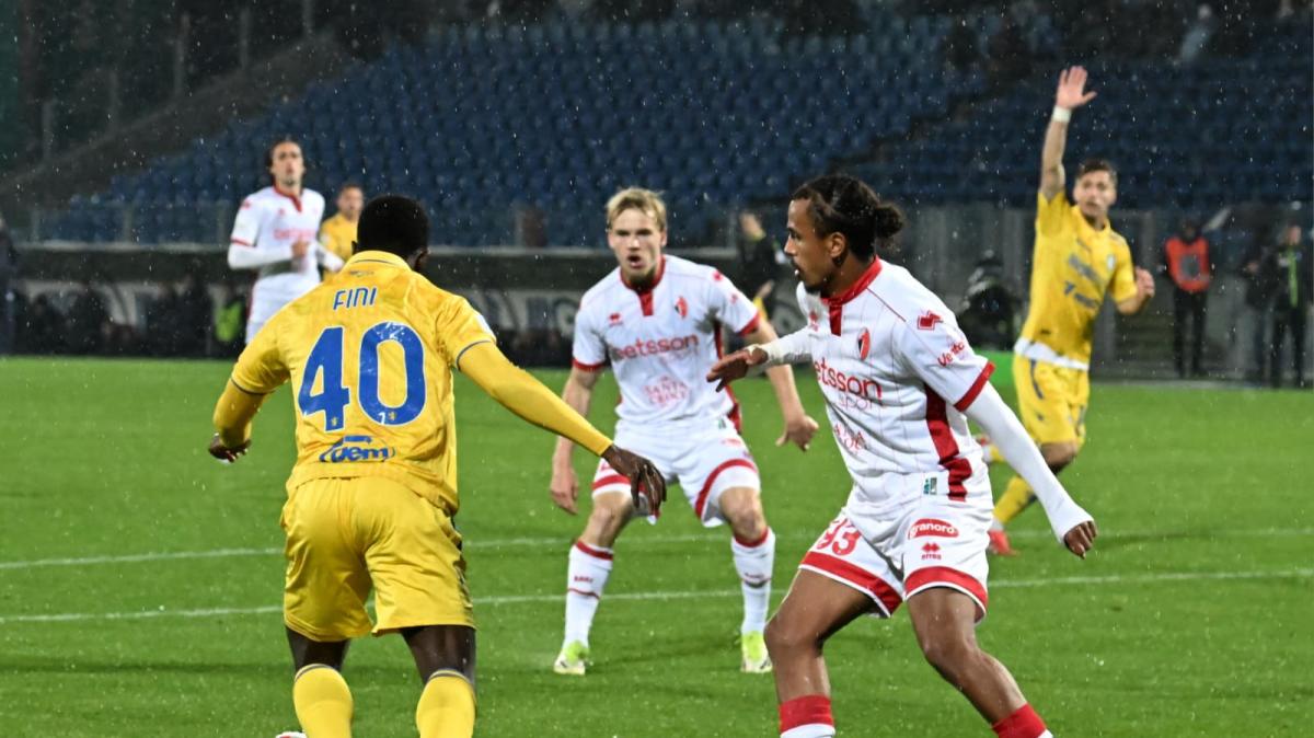 CdM - Bari e Avellino, altissima tensione. Dorval titolare? Speranza Esteves