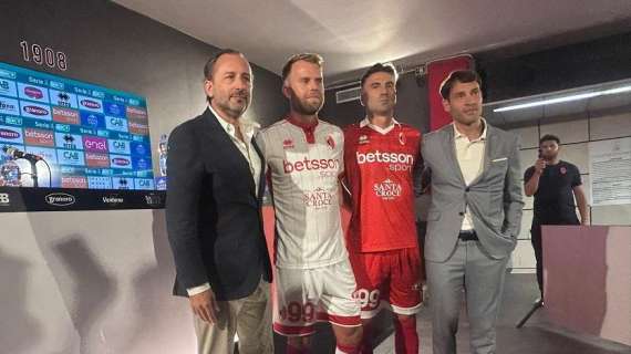 De Laurentiis: "Presi giocatori di livello, importante avere una base. Betsson? Sponsor blasonato"