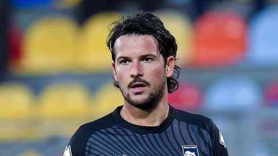 Avellino, Maniero: "Bari? Sarà un testa a testa importante. Piazze simili"