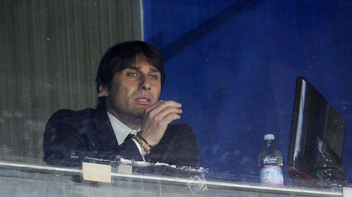 Antonio Conte, indagato dalla Procura di Cremona