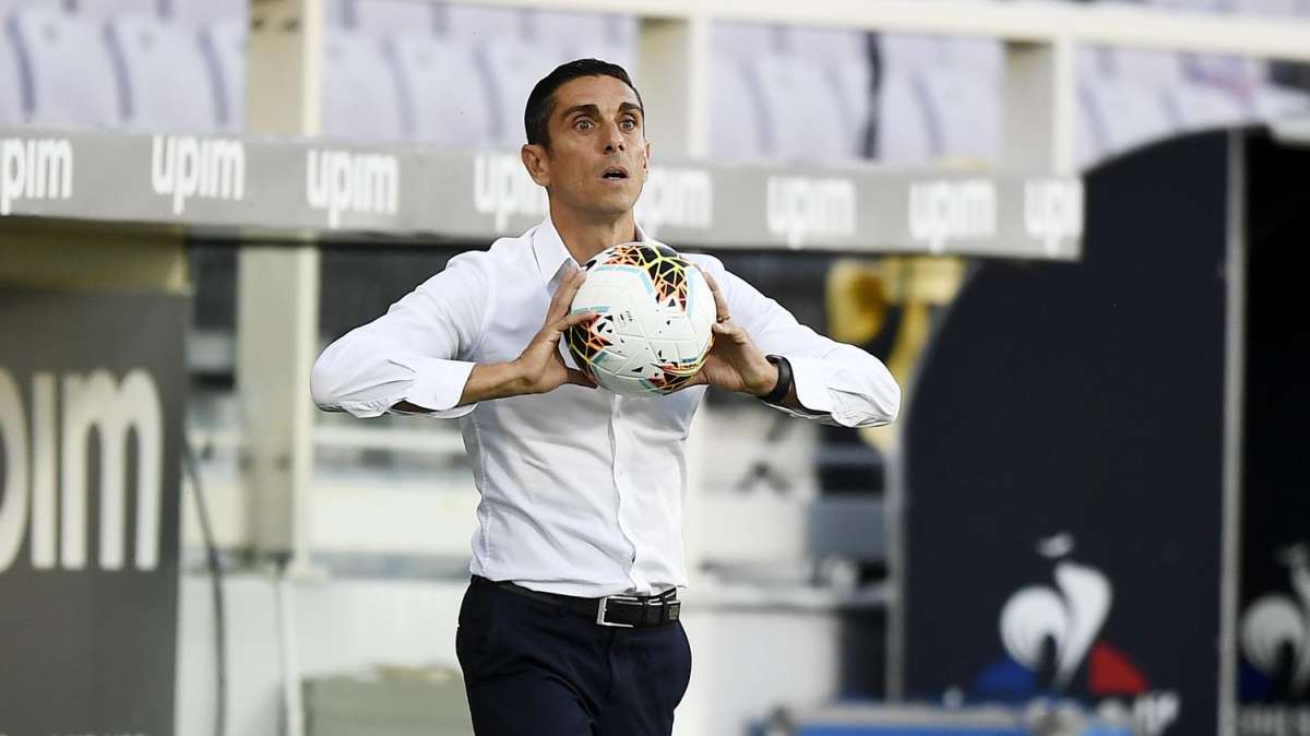 Tuttosport - Annuncio Longo slittato di qualche ora, ma niente dubbi. Ecco cosa gli verrà chiesto