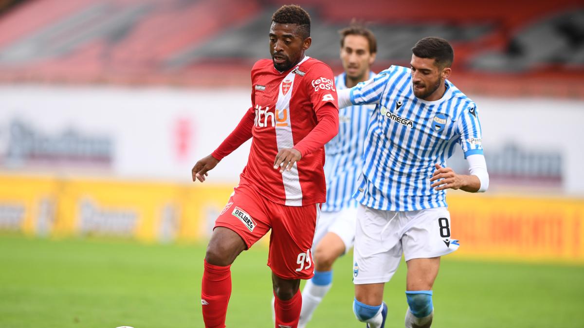 Il mercato delle altre - Per Valoti lo Spezia prova la beffa al Cesena. Buso passa al Mantova. La Samp chiude per Viti