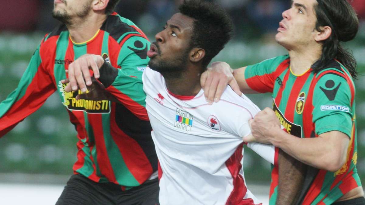 ESCLUSIVA - Junior Tallo andrà in ritiro col Chievo. Il Bari...