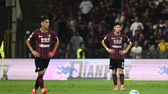Salernitana retrocessa in Serie C: il Giudice Sportivo assegna lo 0-3 a tavolino, due gare a porte chiuse