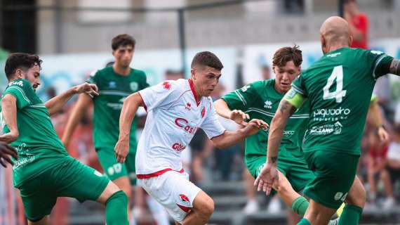 Bari, prime prove di 3-4-2-1 e alcuni segnali. Come è andata la prima sgambata estiva