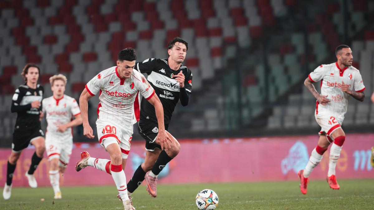 Cuni, attesa gol. L'inizio (per ora) è incerto. Lui, intanto, loda il club: "Bari conosciuto in tutto il mondo"