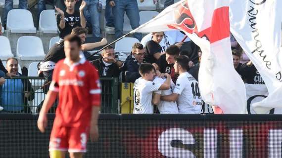 Vercelli esulta, Scazzola: "Quel match contro il Bari..."