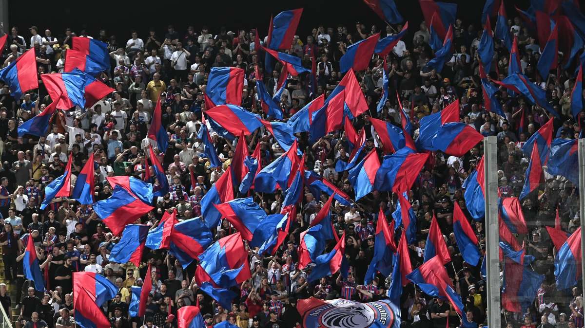 Storie biancorosse - Quando il Bari affrontò l'attuale finalista di Conference League