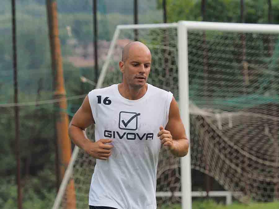TuttoBari - Rajcic: "In biancorosso anni belli macchiati dal calcioscommesse. Ora gestisco due ristoranti"