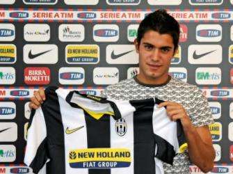 Yago con la maglia della Juventus