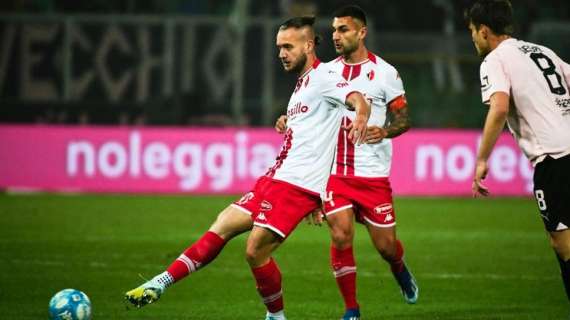 Bari-Feralpi, le probabili: guidano Puscas e Menez, con loro (probabilmente) Kallon. Conferme negli altri reparti